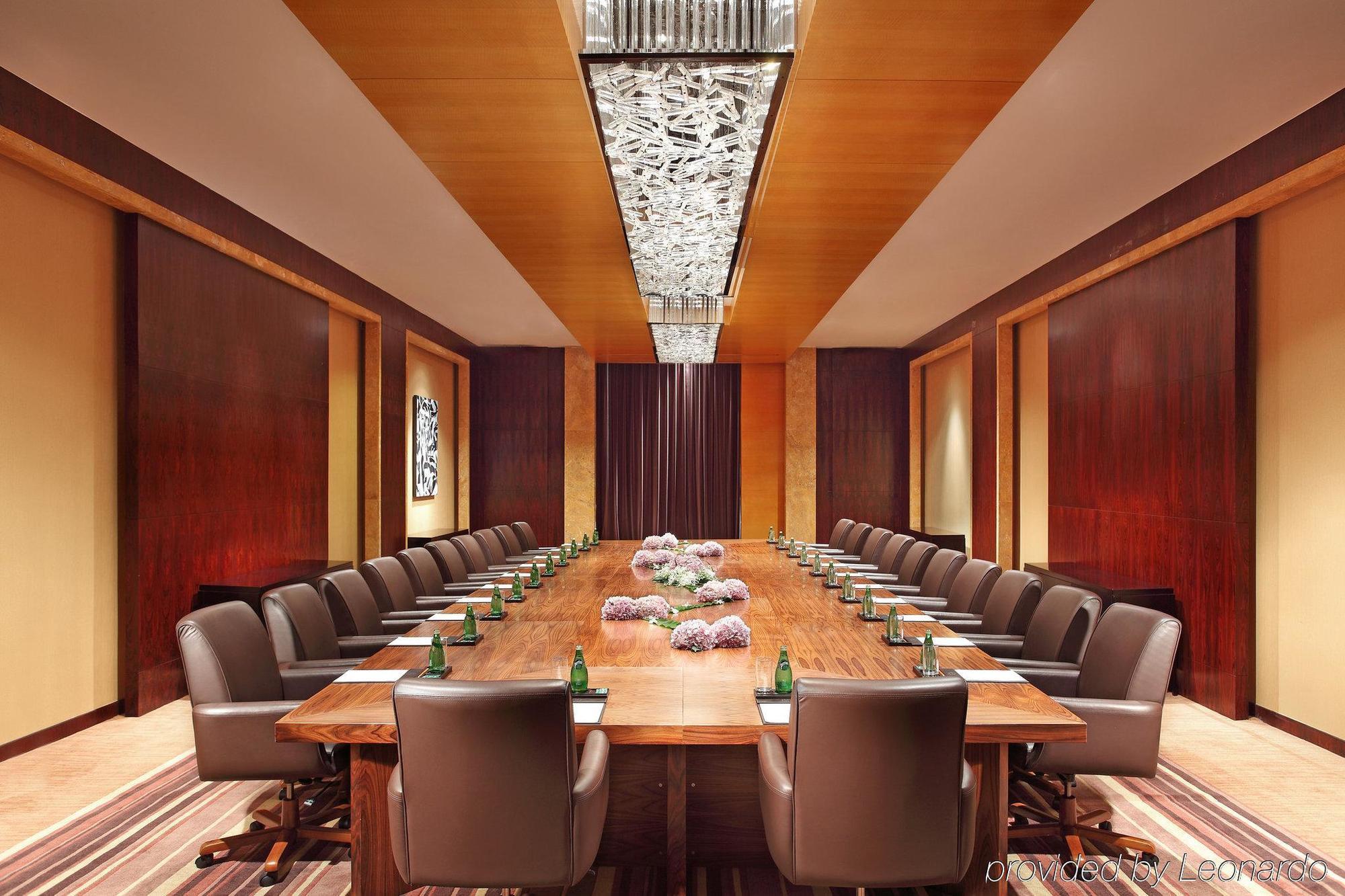 Sheraton Zhoushan Hotel Konforlar fotoğraf